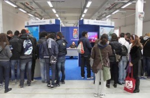 Vivi le Forze Armate: salone dello studente di bari