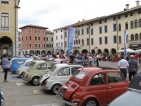 Friuli: le Fiat 500 storiche sul passo carnico Sella Chianzutan il 5 agosto