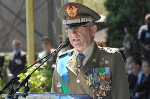 Il capo di stato maggiore dell'Esercito generale Graziano