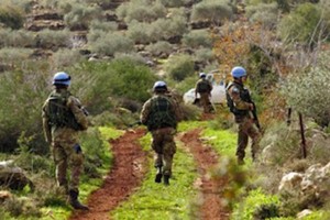 caschi blu italiani hanno rimosso e distrutto una mina anticarro