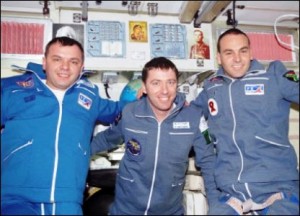 nella stazione spaziale Roberto Vittori che ha volato con la missione Soyuz