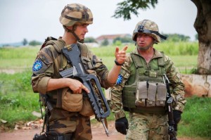 Sécurisation de l'aéroport de Bangui M'POKO par le contongent Géorgien de l'EUFOR - Credits ECPAD