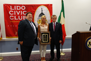 Lido Civic Club Friendship Award:Tom Stallone, Fucsia Nissoli, Francesco Isgro