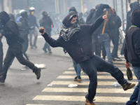 L’Italia ed i Black Bloc