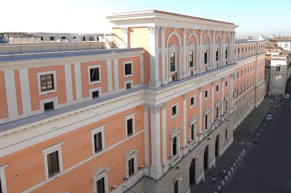 Risultati immagini per palazzo esercito